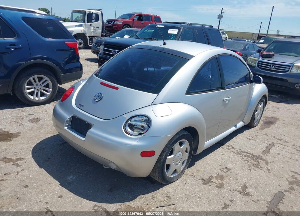 2001 VOLKSWAGEN NEW BEETLE GLX VIN: 3VWDC21CX1M414377
