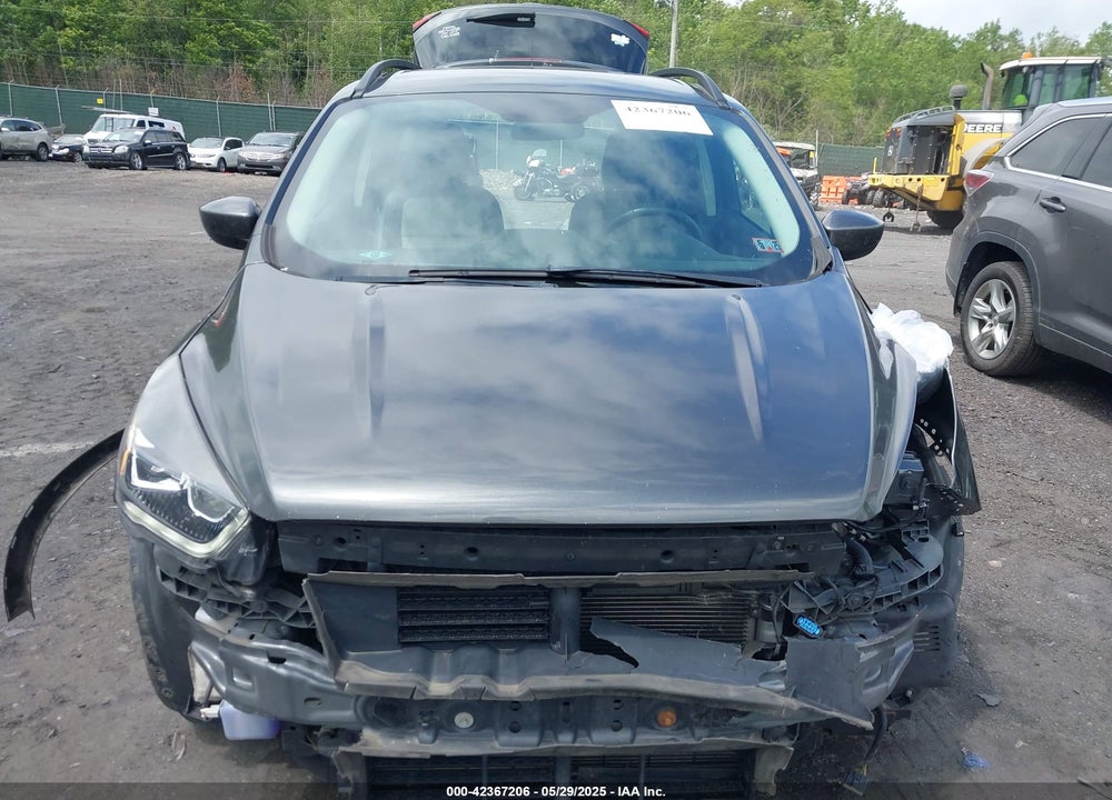 2019 FORD ESCAPE VIN: 1FMCU9HD2KUA73231