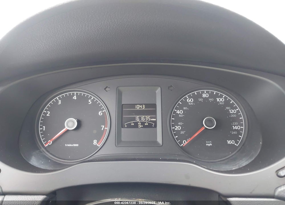 2011 VOLKSWAGEN JETTA 2.5L SE VIN: 3VWDZ7AJ4BM370033