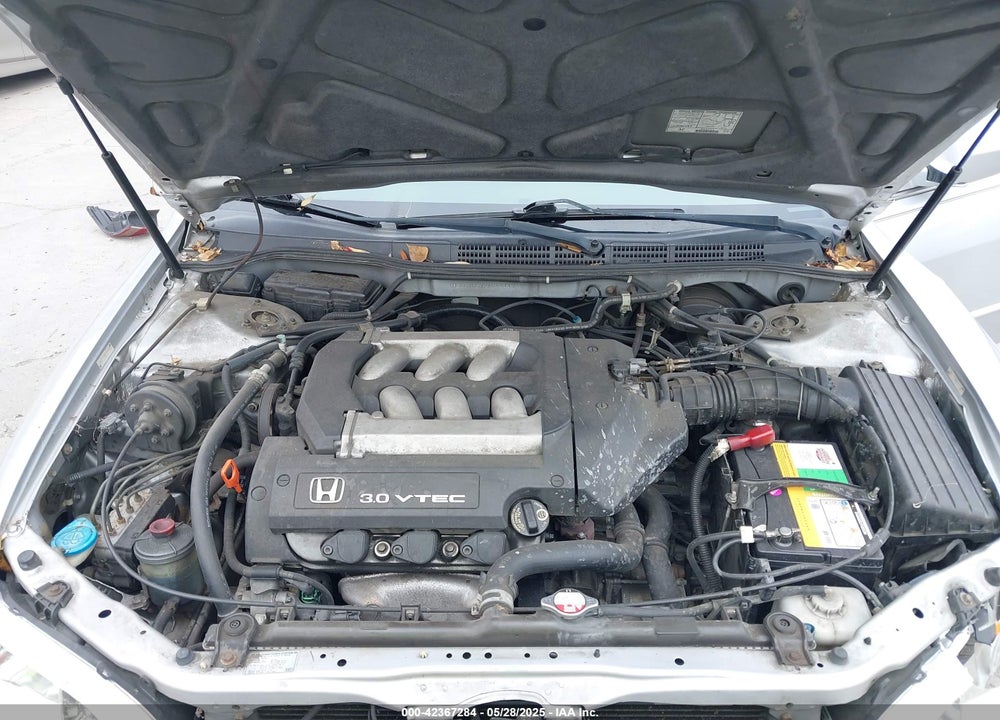 2002 HONDA ACCORD 3.0 EX VIN: 1HGCG16572A044447