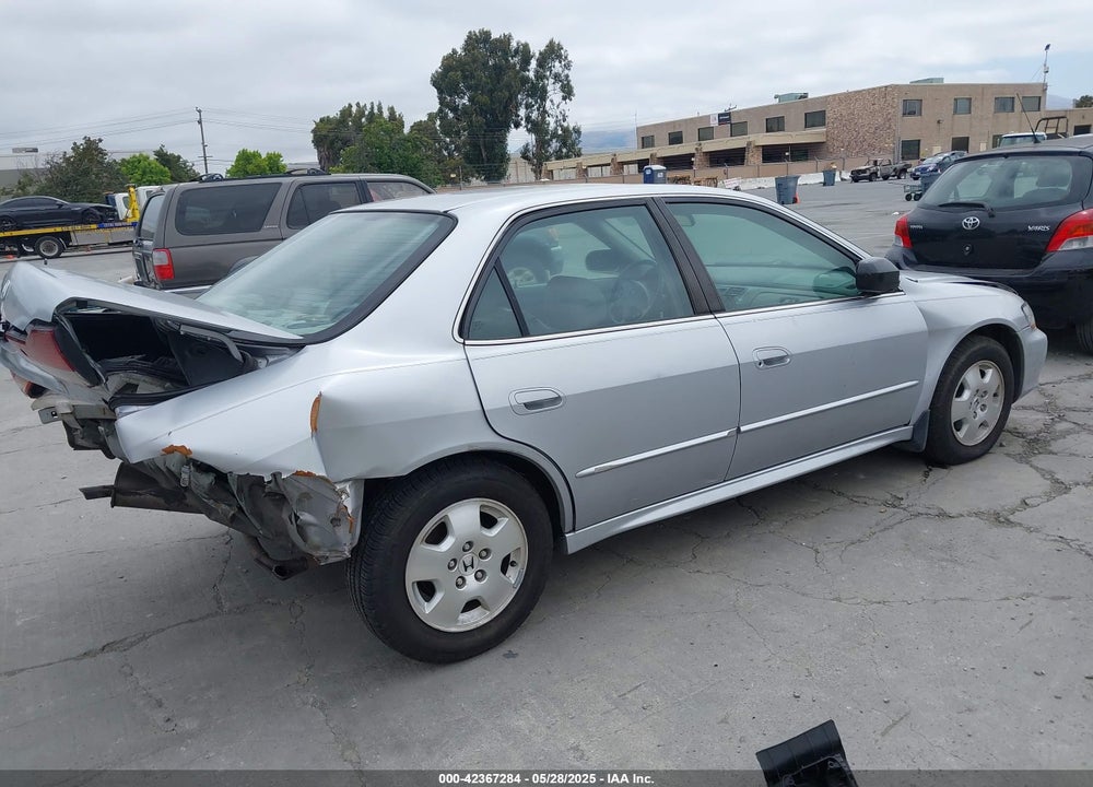 2002 HONDA ACCORD 3.0 EX VIN: 1HGCG16572A044447