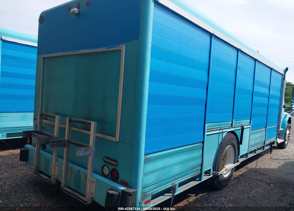 2011 FREIGHTLINER M2 106 MEDIUM DUTY VIN: 1FVACXDT7BDAW5200