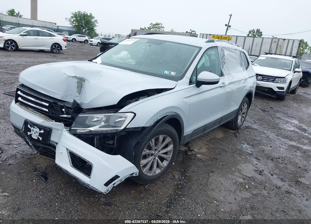 2019 VOLKSWAGEN TIGUAN VIN: 3VV0B7AX7KM031438