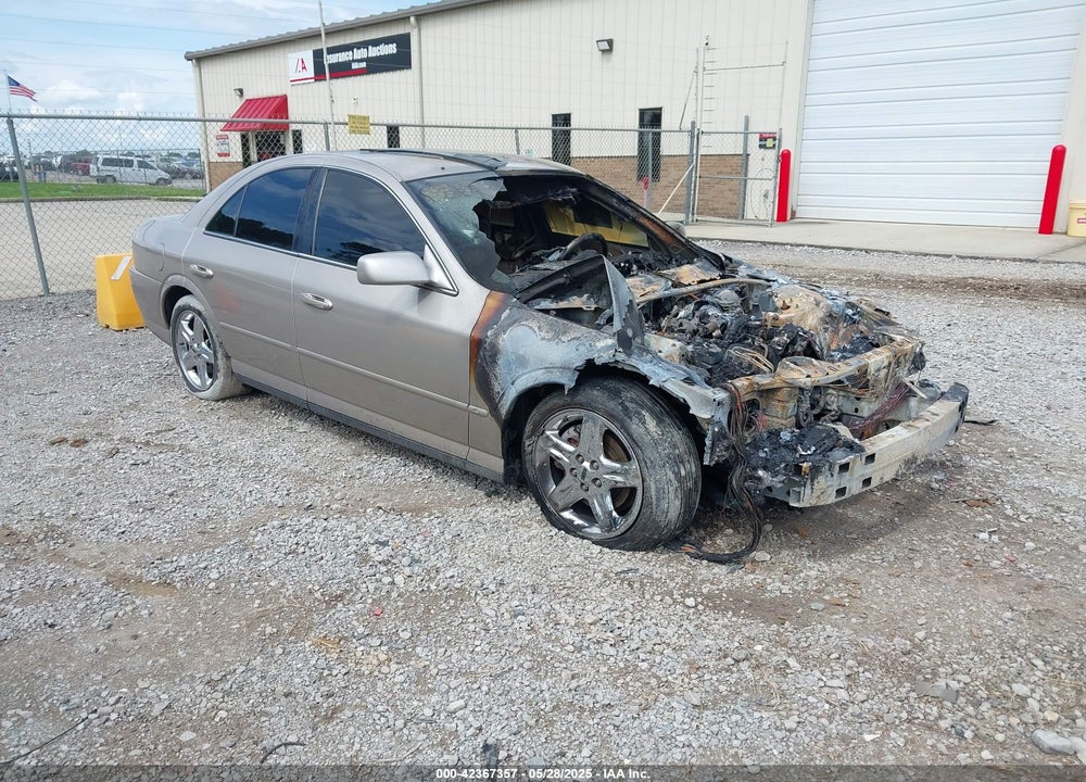 2000 LINCOLN LS V8 AUTO VIN: 1LNHM87AXYY905598