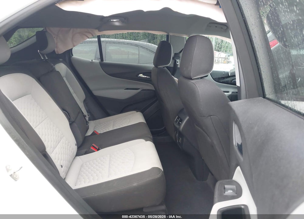 2019 CHEVROLET EQUINOX LS VIN: 3GNAXHEV6KS552267