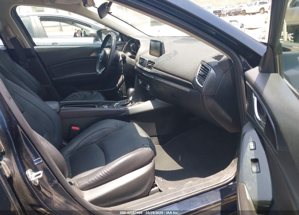 2018 MAZDA MAZDA3 VIN: 3MZBN1M34JM265813