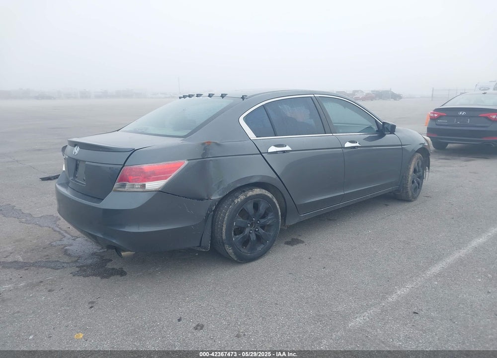 2008 HONDA ACCORD VIN: 1HGCP26798A016729