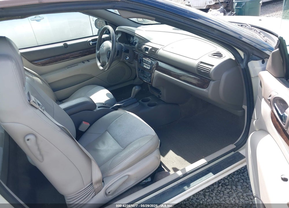 2005 CHRYSLER SEBRING LIMITED VIN: 1C3EL65R95N652802