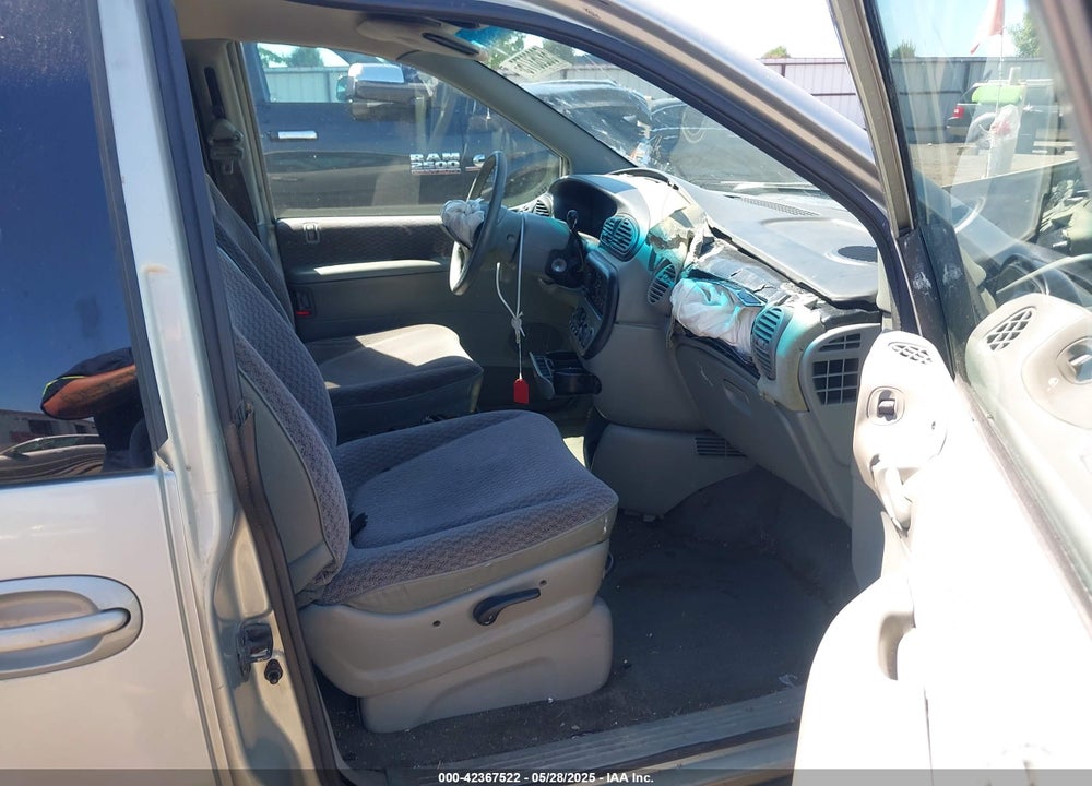 2000 DODGE GRAND CARAVAN SE VIN: 2B4GP44G4YR711580