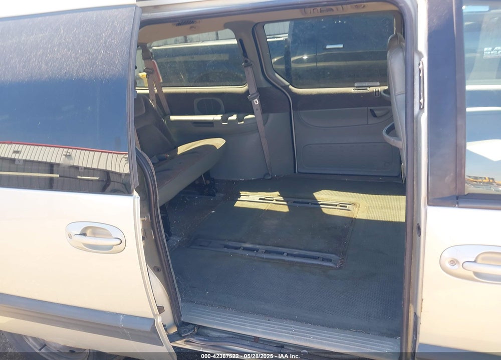 2000 DODGE GRAND CARAVAN SE VIN: 2B4GP44G4YR711580