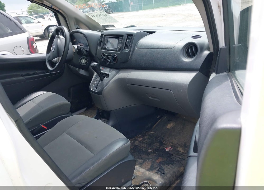 2018 NISSAN NV200 S VIN: 3N6CM0KN3JK693681