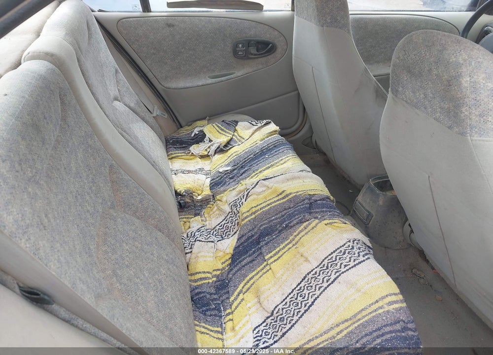 1997 SATURN SL SL1 VIN: 1G8ZH5282VZ341543