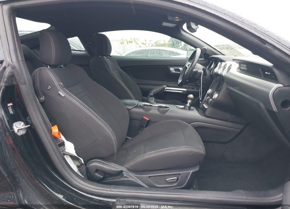 2018 FORD MUSTANG VIN: 1FA6P8CFXJ5120516