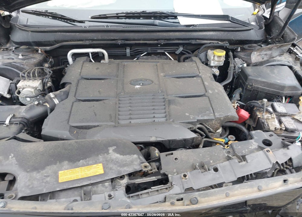 2018 SUBARU OUTBACK 3.6R TOURING VIN: 4S4BSETC1J3318601