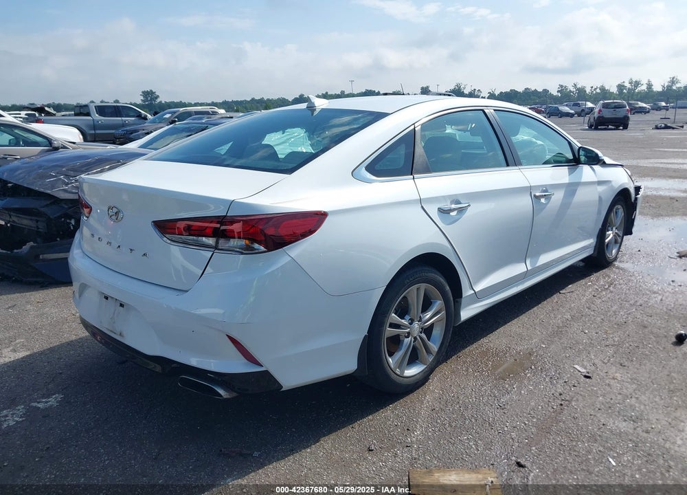 2019 HYUNDAI SONATA VIN: 5NPE34AF1KH785237