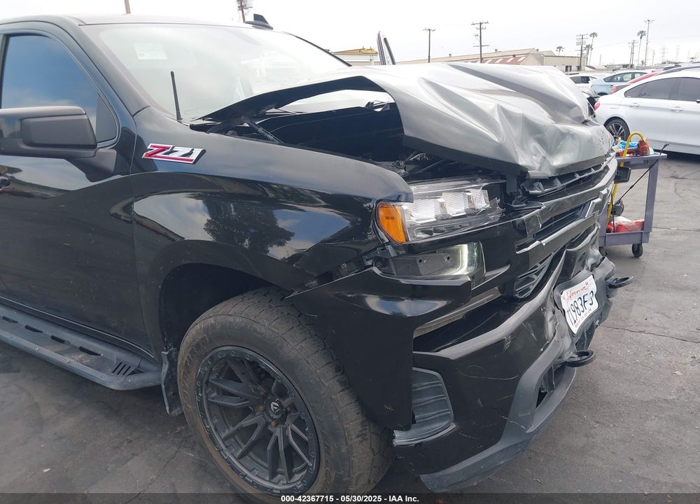 2021 CHEVROLET SILVERADO VIN: 1GCUYEET8MZ311526