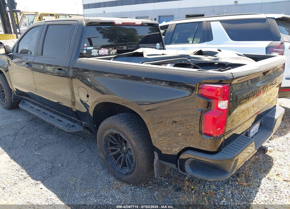 2021 CHEVROLET SILVERADO VIN: 1GCUYEET8MZ311526