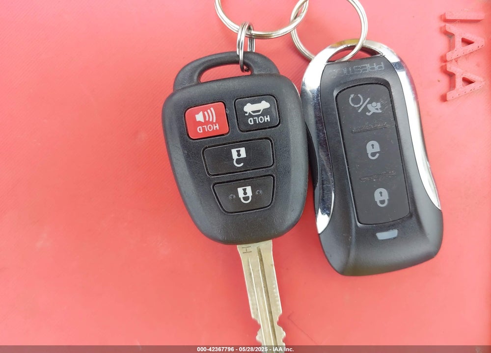 2019 TOYOTA COROLLA VIN: 2T1BURHEXKC228081