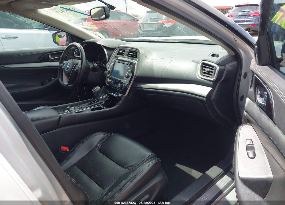 2017 NISSAN MAXIMA VIN: 1N4AA6AP8HC429709