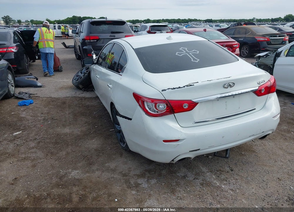 2015 INFINITI Q50 VIN: JN1BV7APXFM352327