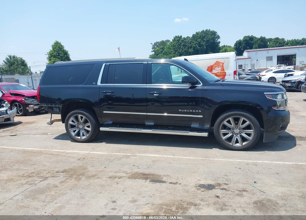 2019 CHEVROLET SUBURBAN LT VIN: 1GNSKHKC2KR294533