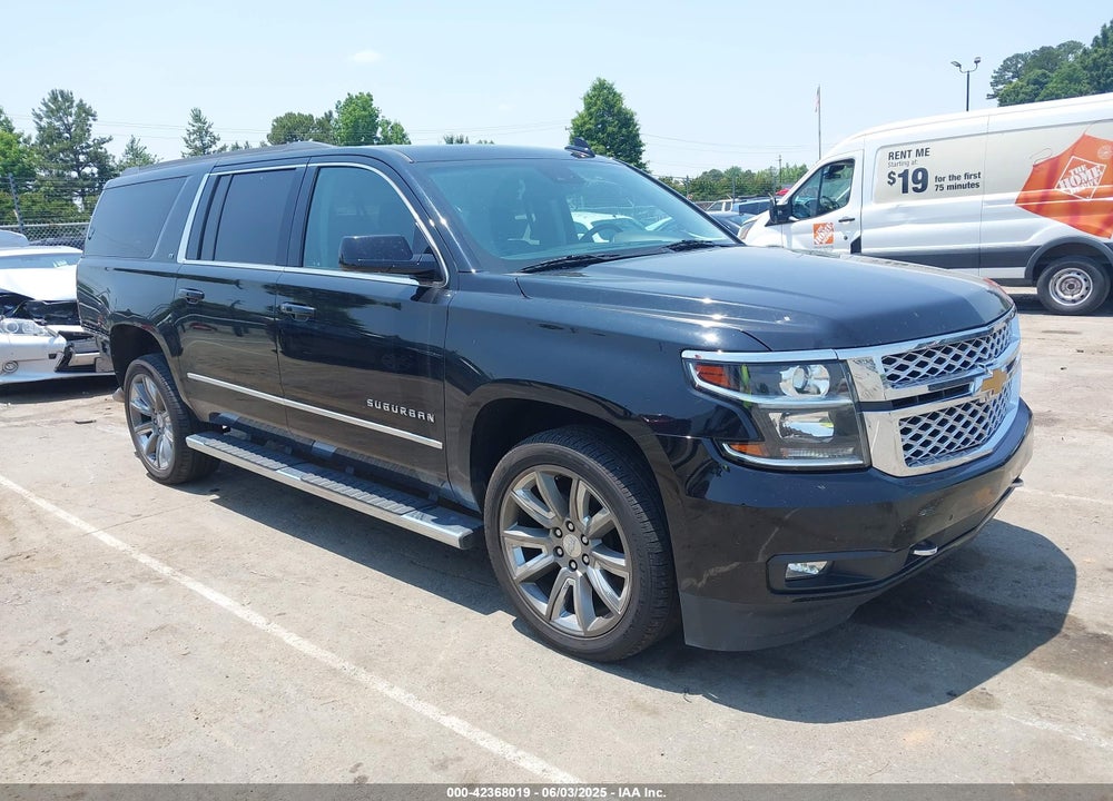2019 CHEVROLET SUBURBAN LT VIN: 1GNSKHKC2KR294533