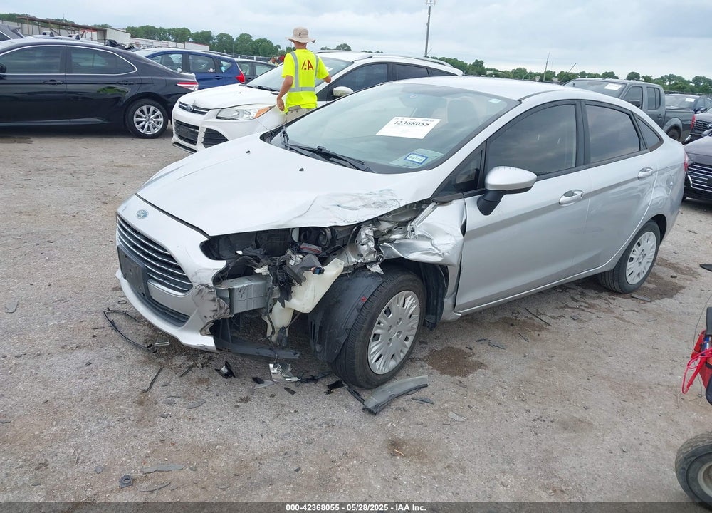 2015 FORD FIESTA VIN: 3FADP4AJ0FM145594