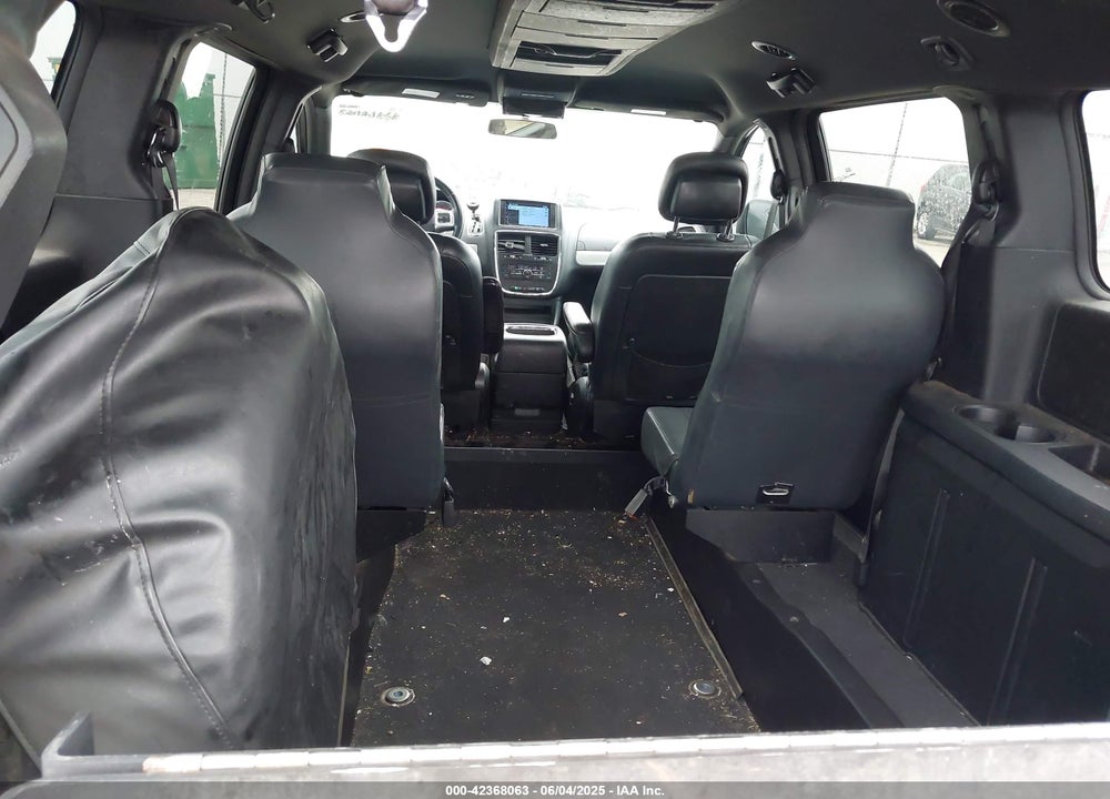 2014 DODGE GRAND CARAVAN R/T VIN: 2C4RDGEGXER431033