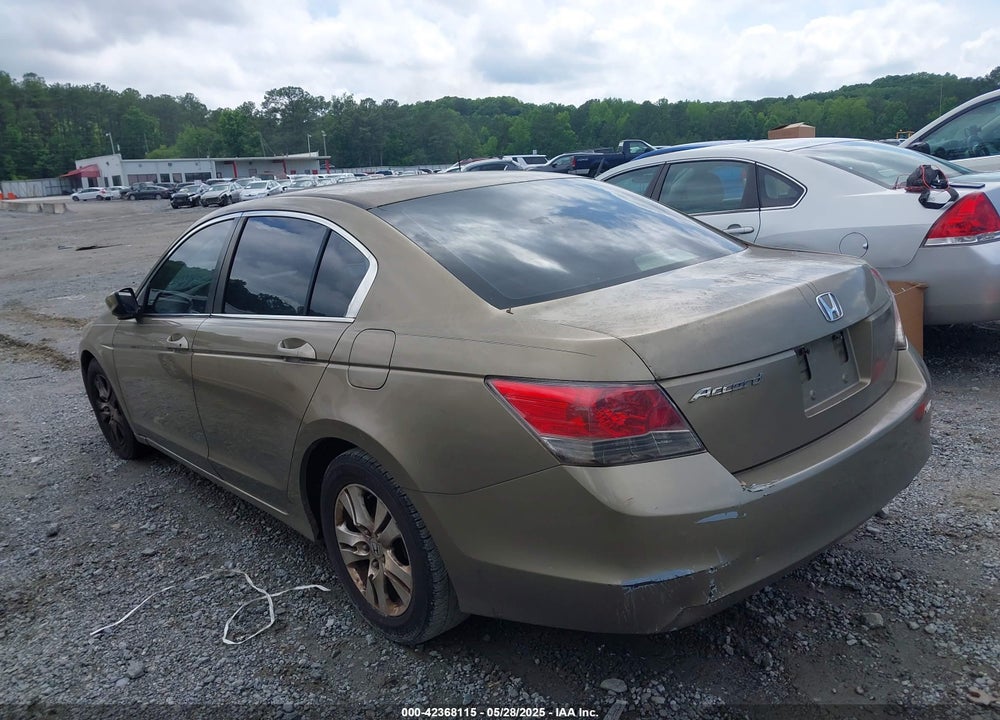 2008 HONDA ACCORD VIN: 1HGCP26498A097821