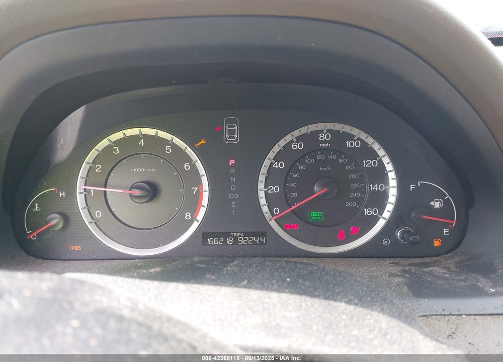 2008 HONDA ACCORD VIN: 1HGCP26498A097821