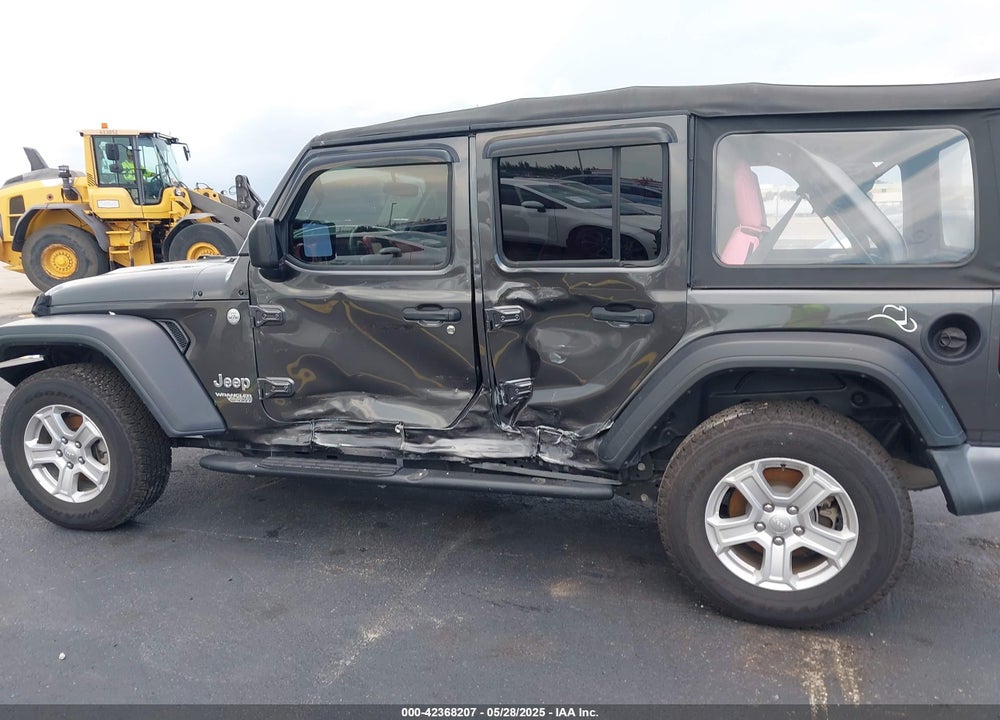 2018 JEEP WRANGLER UNLIMITED SPORT 4X4 VIN: 1C4HJXDN7JW198170