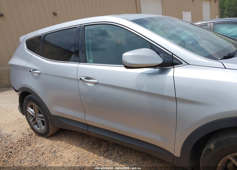2017 HYUNDAI SANTA FE VIN: 5XYZT3LB6HG383834