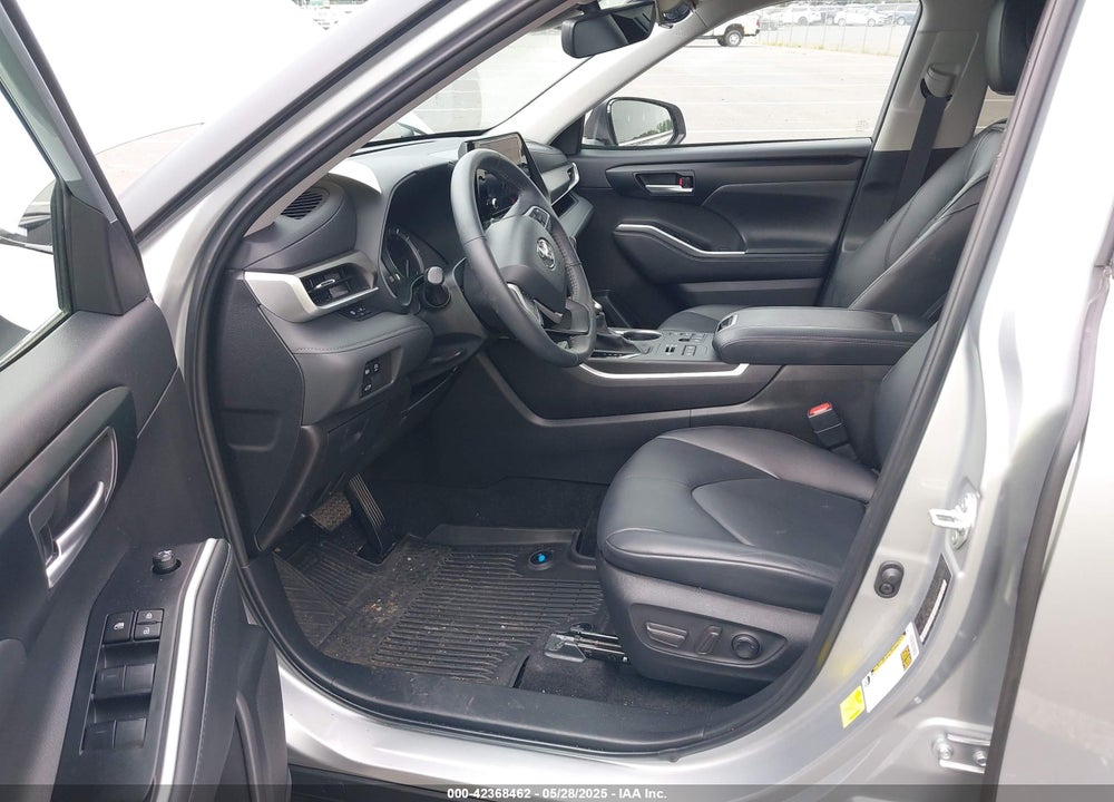 2024 TOYOTA HIGHLANDER VIN: 5TDKDRBH6RS532755