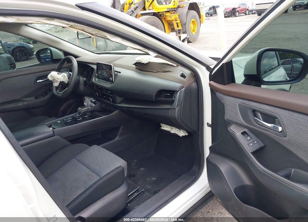 2023 NISSAN ROGUE SV FWD VIN: JN8BT3BA4PW008136