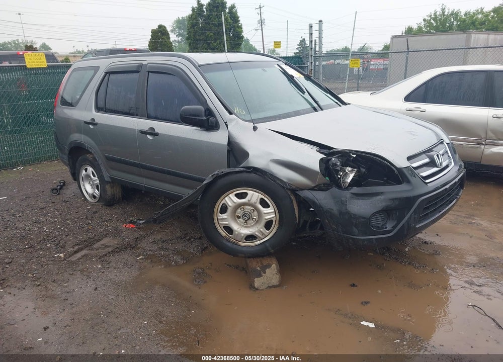 2005 HONDA CR-V LX VIN: JHLRD78565C064301