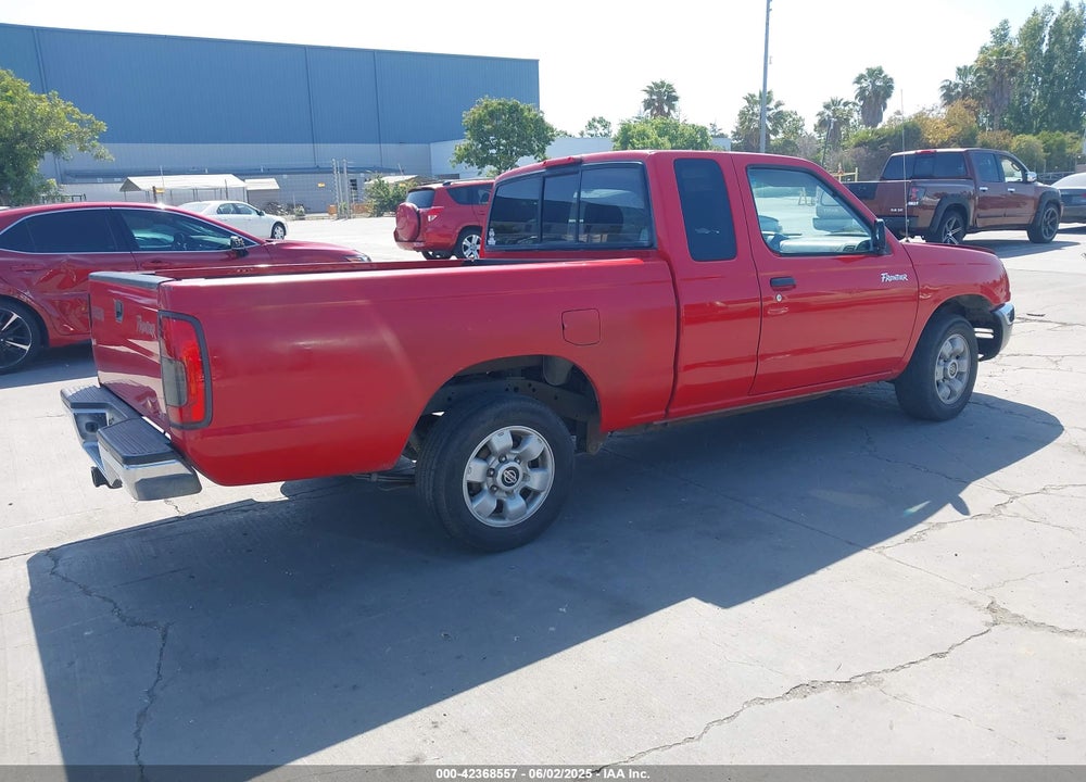 2000 NISSAN FRONTIER XE VIN: 1N6DD26S9YC413648
