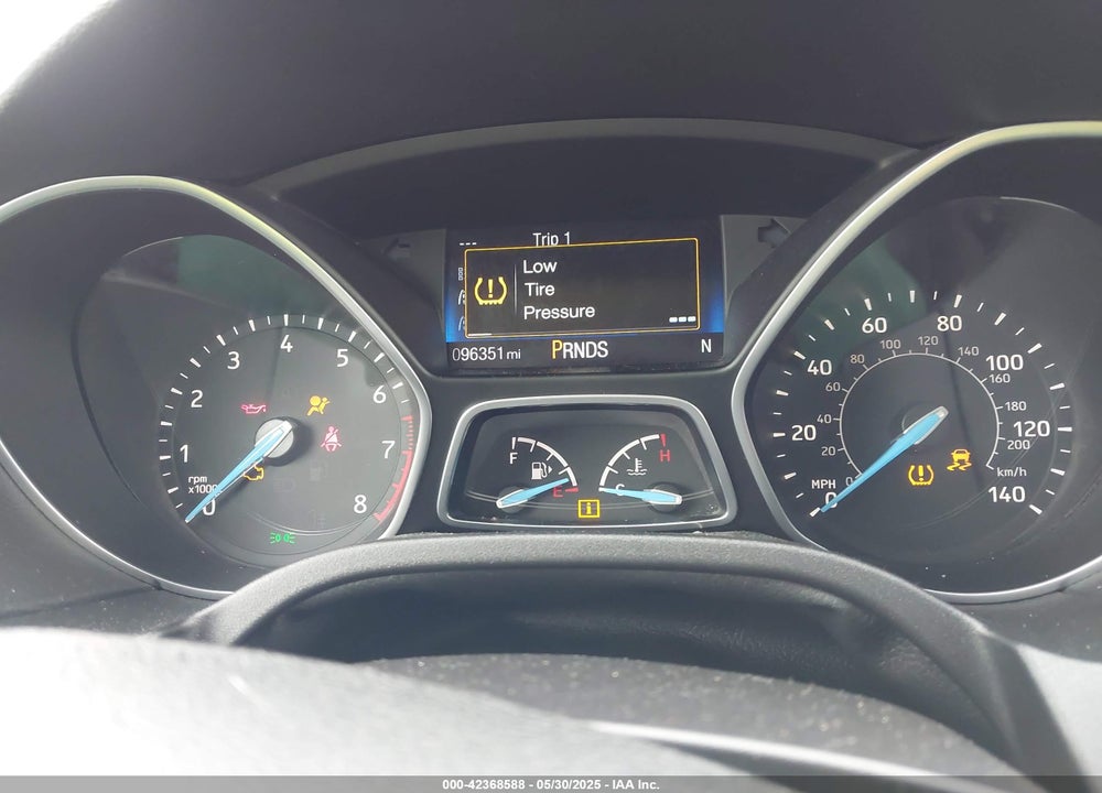 2018 FORD FOCUS VIN: 1FADP3M2XJL201503
