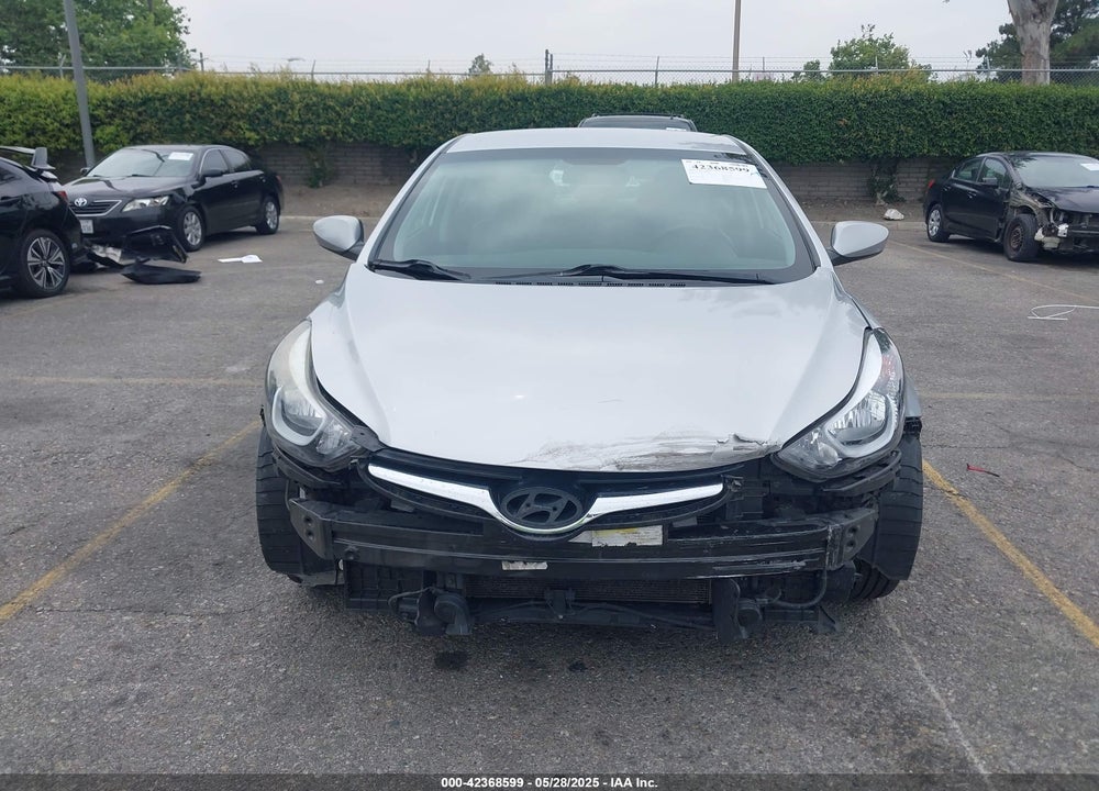 2014 HYUNDAI ELANTRA SE VIN: 5NPDH4AE5EH477996