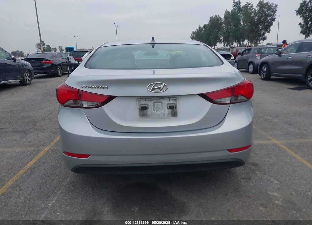 2014 HYUNDAI ELANTRA SE VIN: 5NPDH4AE5EH477996