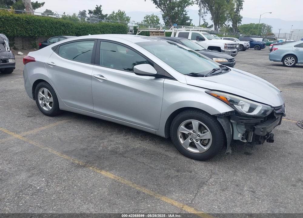 2014 HYUNDAI ELANTRA SE VIN: 5NPDH4AE5EH477996