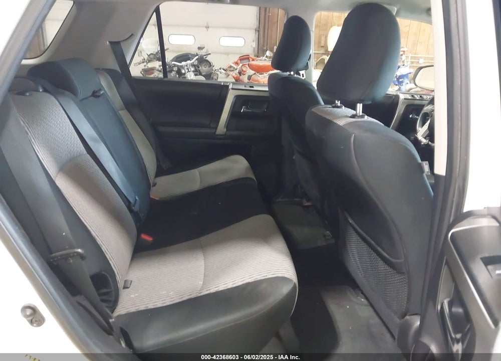 2016 TOYOTA 4RUNNER SR5 VIN: JTEBU5JR8G5312700