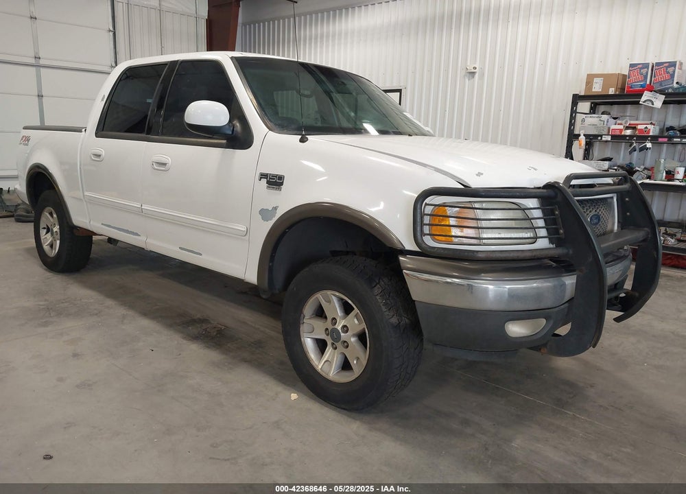 2002 FORD F-150 LARIAT/XLT VIN: 1FTRW08L92KC75331