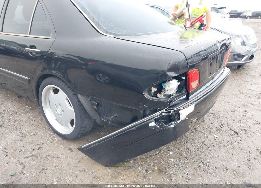 1999 MERCEDES-BENZ E 430 VIN: WDBJF70H5XA812818