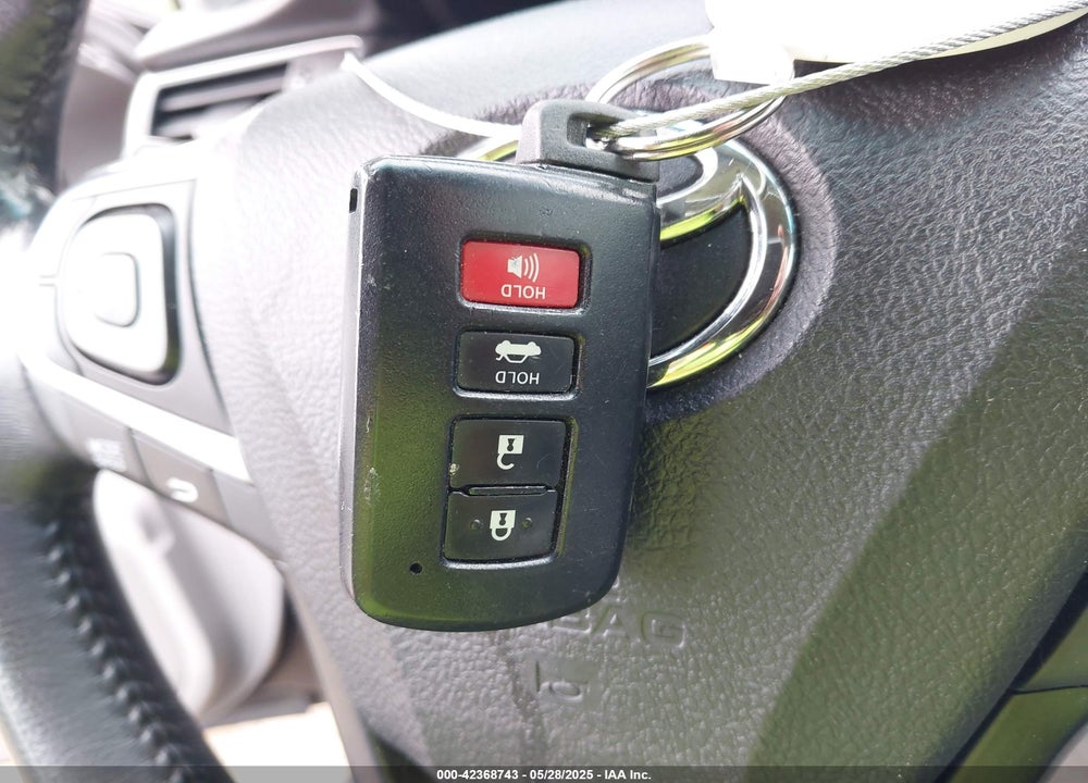 2016 TOYOTA CAMRY XLE VIN: 4T4BF1FK5GR540843