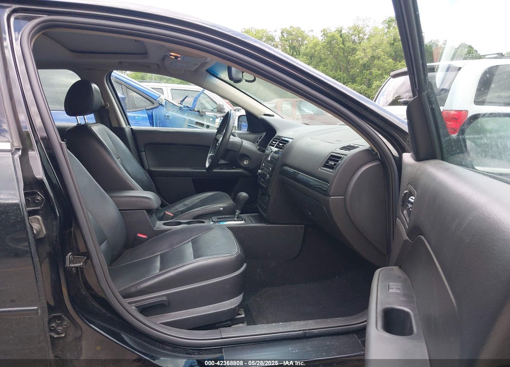 2008 FORD FUSION VIN: 3FAHP08118R123545