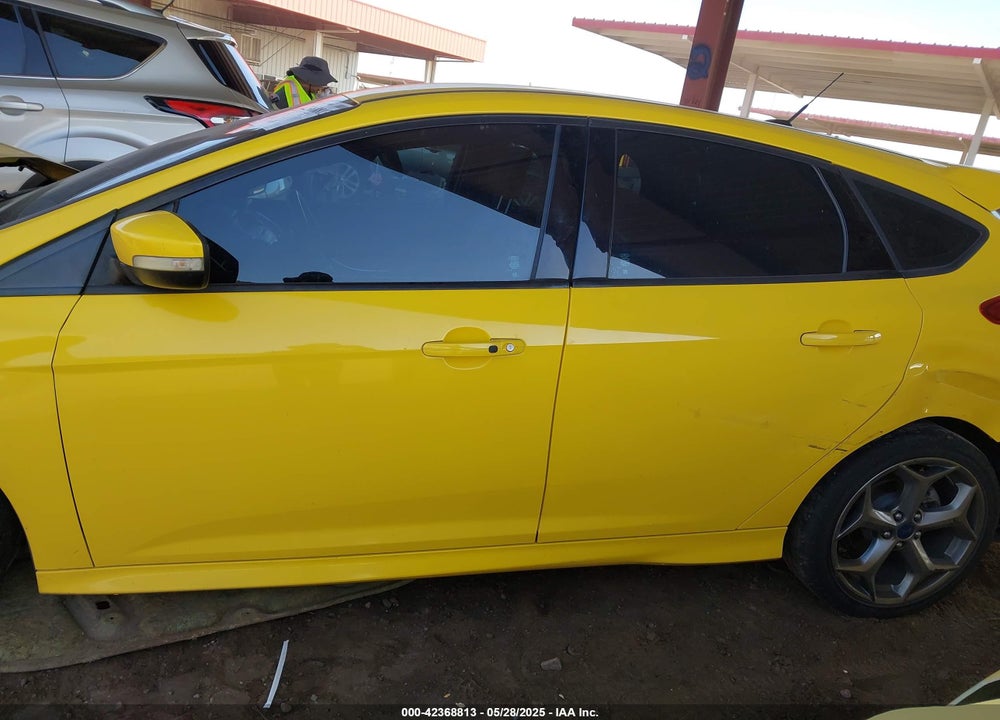 2017 FORD FOCUS VIN: 1FADP3L9XHL206418