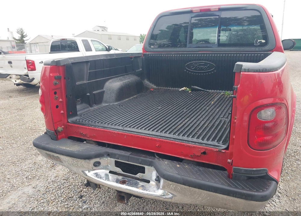 2002 FORD F-150 LARIAT/XLT VIN: 1FTRW08L52KD19373