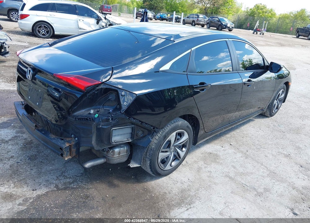 2019 HONDA CIVIC LX VIN: 19XFC2F61KE017134