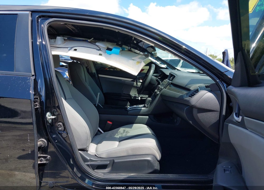 2019 HONDA CIVIC LX VIN: 19XFC2F61KE017134