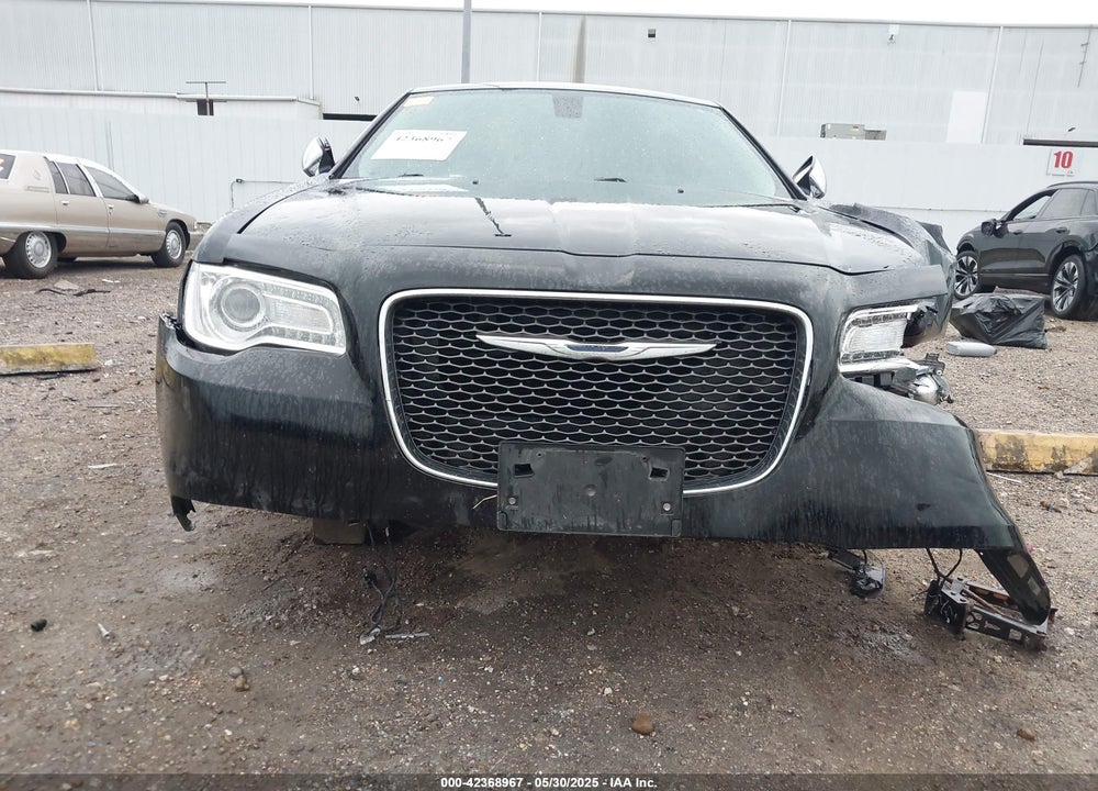 2015 CHRYSLER 300 VIN: 2C3CCAET1FH875853